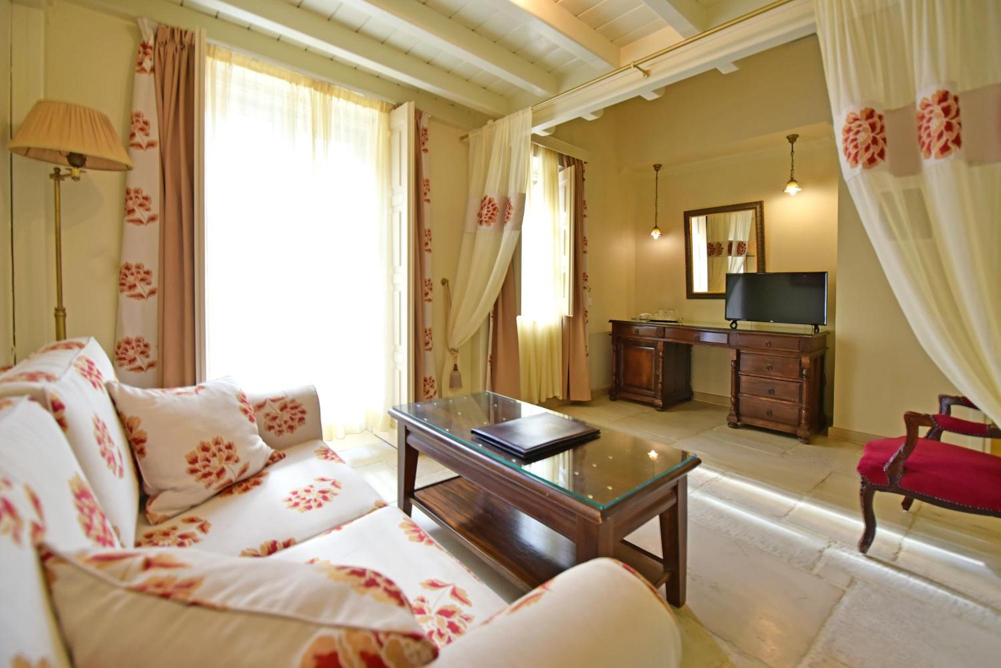 Angelica Traditional Boutique Hotel Гідра Номер фото